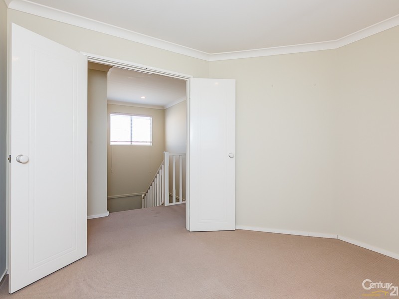 25 Pembrooke Lane, Canning Vale WA 6155