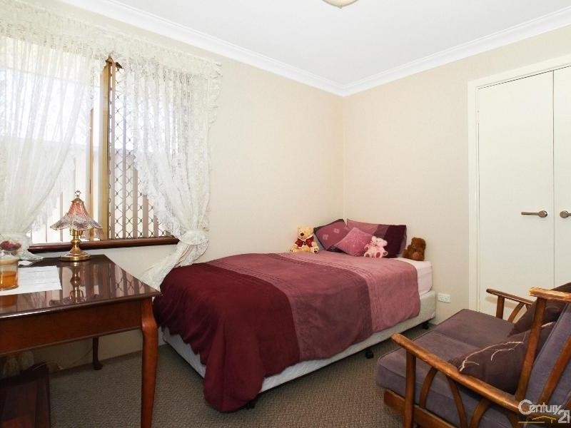 70 Regal Drive, Thornlie WA 6108