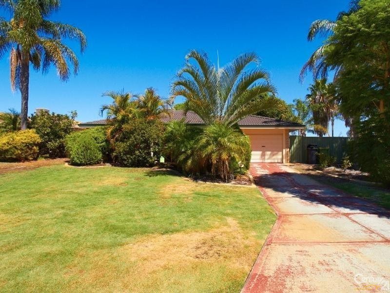 9 Hickory Drive, Thornlie WA 6108