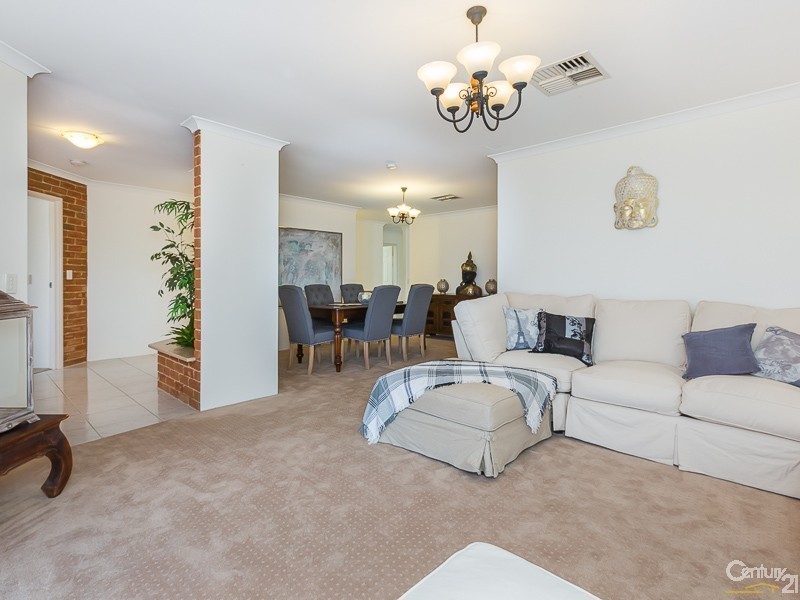 94 Eucalyptus Boulevard, Canning Vale WA 6155