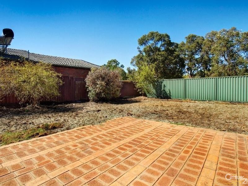 28  Ailsworth Court, Thornlie WA 6108