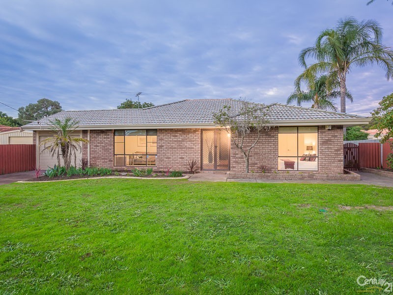 2 Adams Court, Kelmscott WA 6111