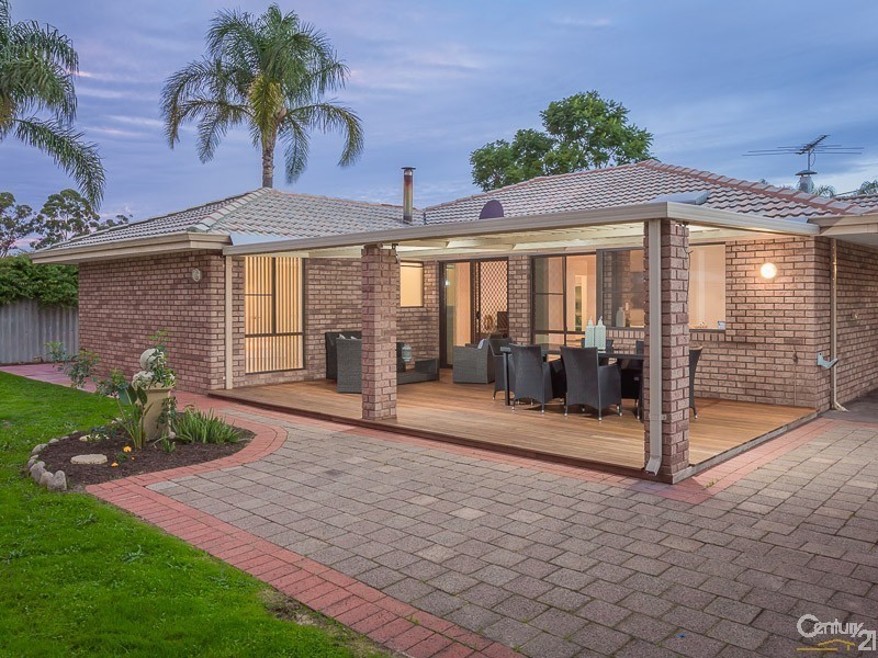 2 Adams Court, Kelmscott WA 6111