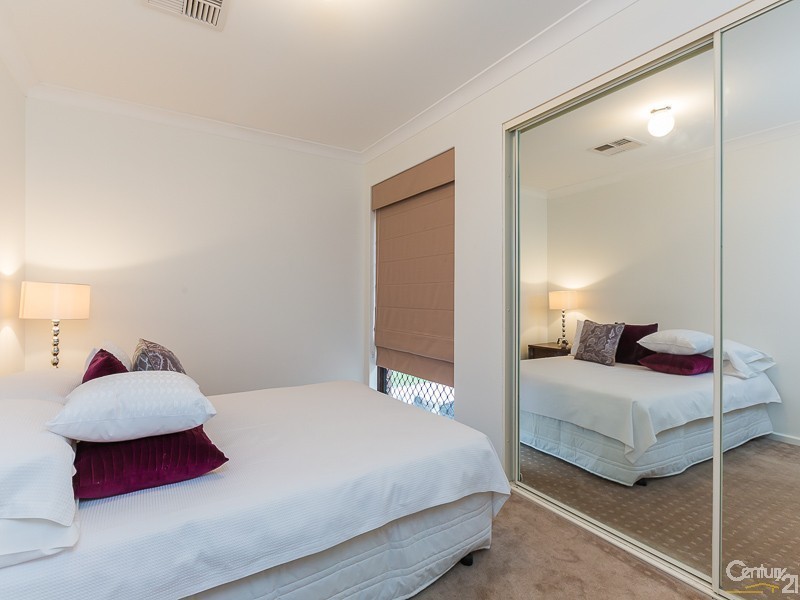2 Adams Court, Kelmscott WA 6111