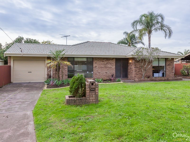 2 Adams Court, Kelmscott WA 6111