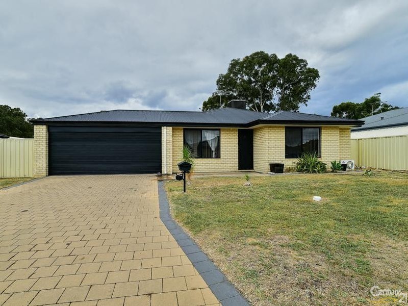 4 Milano Loop, Seville Grove WA 6112