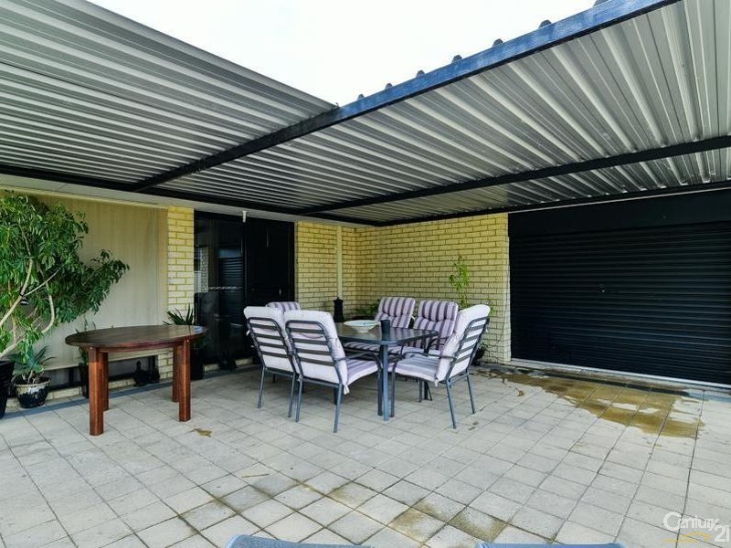 4 Milano Loop, Seville Grove WA 6112