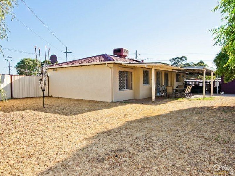 72 Anaconda Drive, Gosnells WA 6110