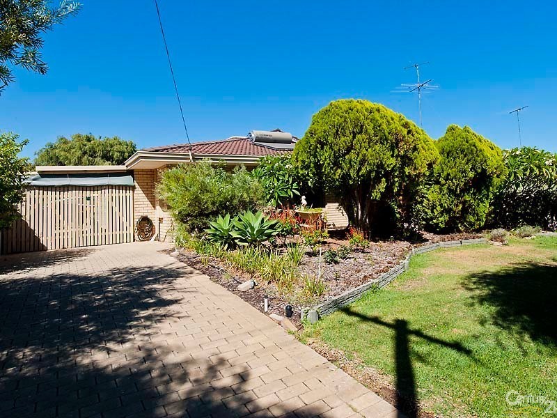 14 Manders Way, Singleton WA 6175