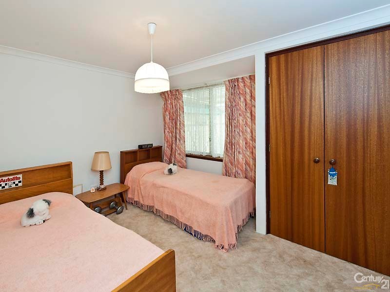 14 Manders Way, Singleton WA 6175