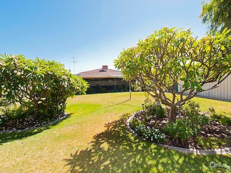 14 Manders Way, Singleton WA 6175