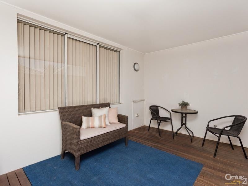 42/25 The Parkway, Ellenbrook WA 6069