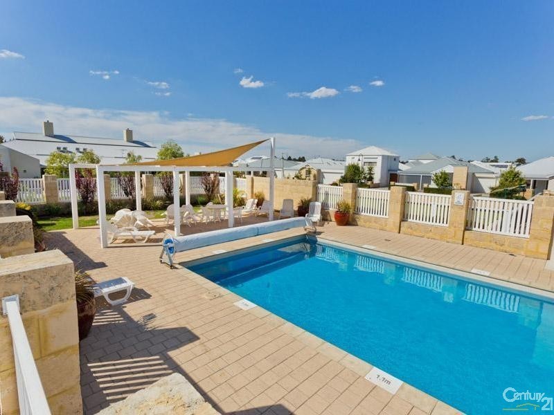 42/25 The Parkway, Ellenbrook WA 6069