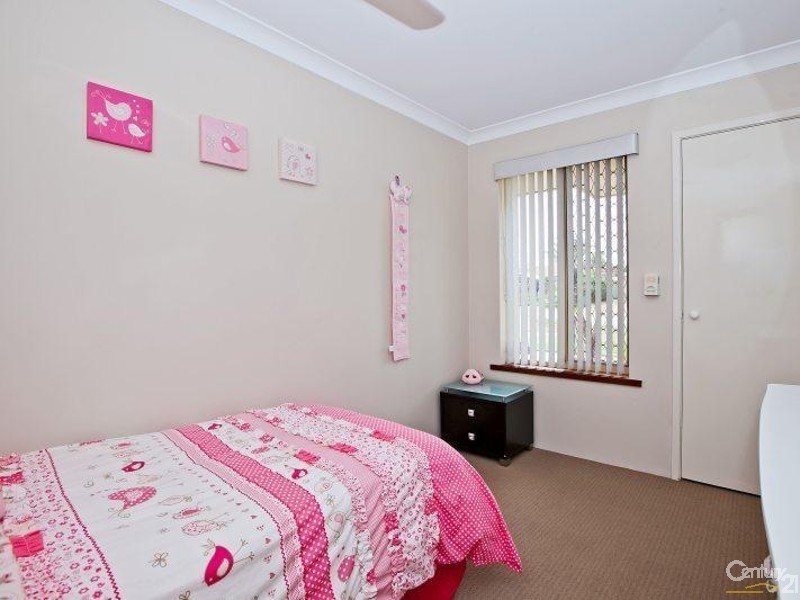 5 Redfern Close, Thornlie WA 6108