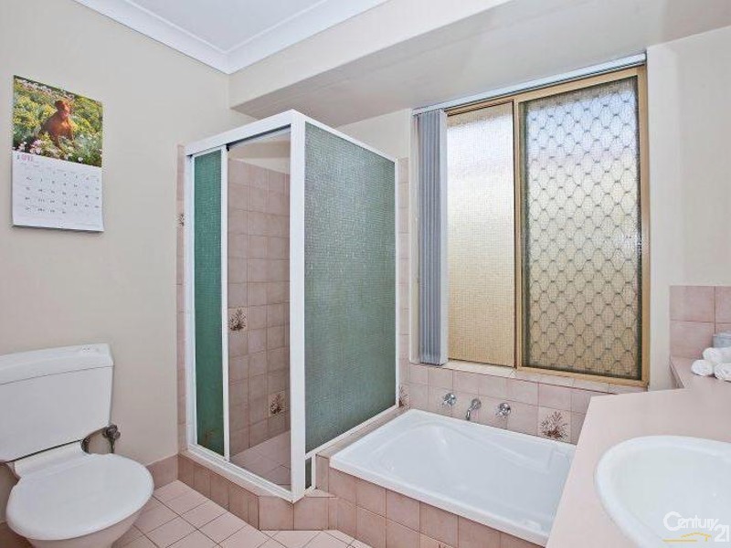 5 Redfern Close, Thornlie WA 6108