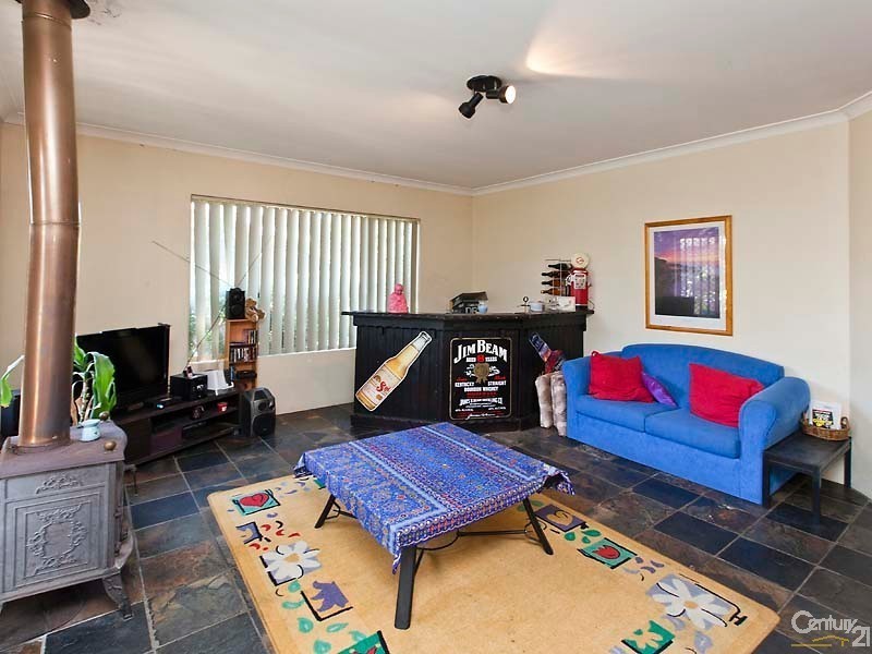 24 Plover Drive, Yangebup WA 6164