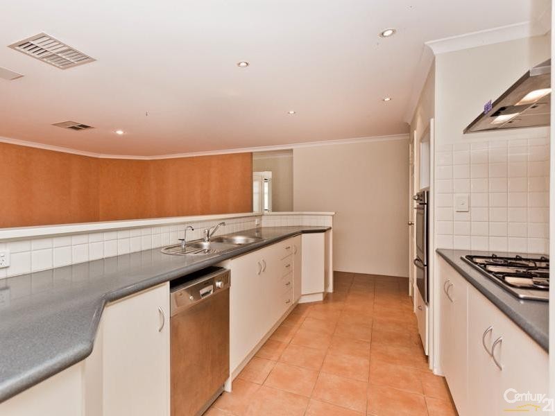 21 Antigua Place, Southern River WA 6110