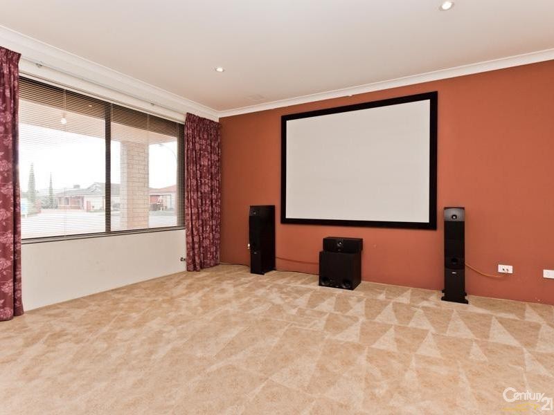 21 Antigua Place, Southern River WA 6110