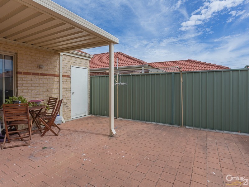 12/12 Arthur Street, Cannington WA 6107