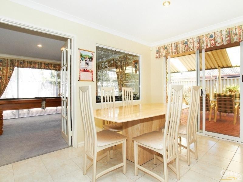 153 Southacre Drive, Canning Vale WA 6155