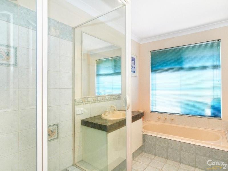 153 Southacre Drive, Canning Vale WA 6155