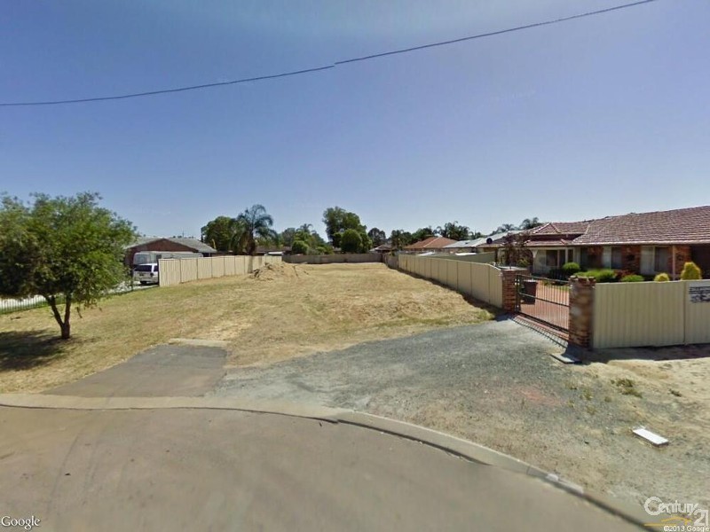 32 Gayhurst Road, Kenwick WA 6107