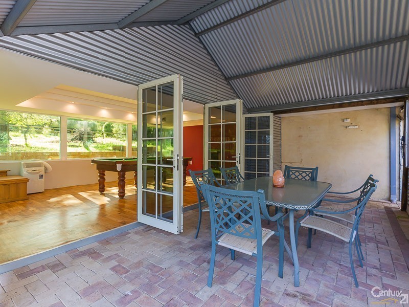 13 Kurrajong Street, Roleystone WA 6111