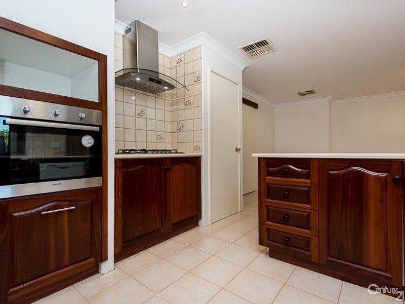 4a Bathurst Court, Willetton WA 6155