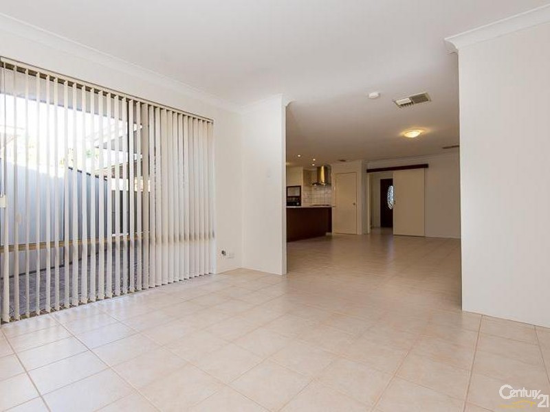 4a Bathurst Court, Willetton WA 6155