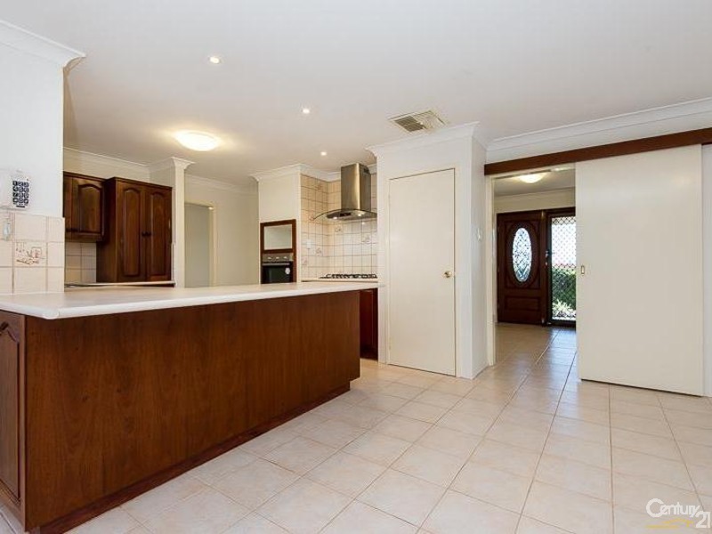 4a Bathurst Court, Willetton WA 6155