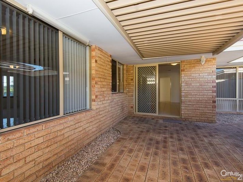 4a Bathurst Court, Willetton WA 6155