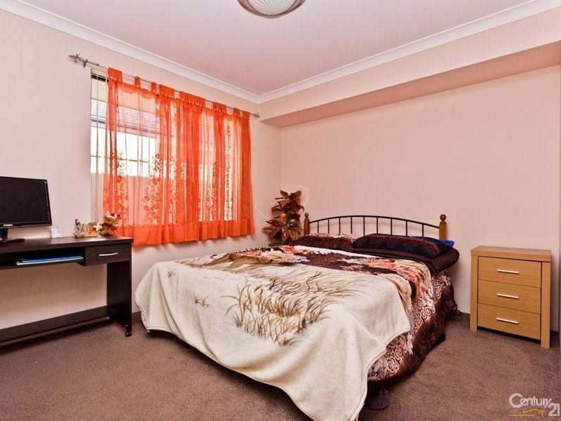 28 Claridge Circle, Thornlie WA 6108