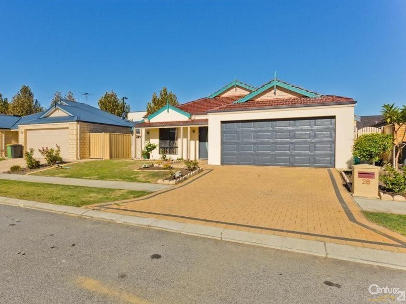 28 Claridge Circle, Thornlie WA 6108