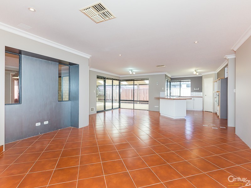 20 Capensia Way, Canning Vale WA 6155