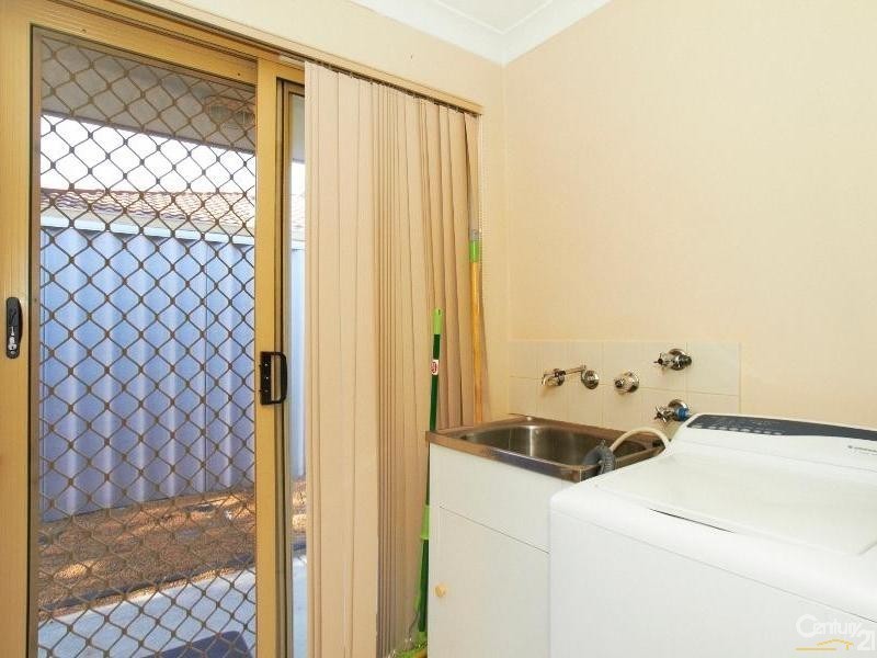 5 Duncan Close, Parkwood WA 6147