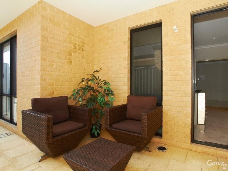 357 Wright Road, Piara Waters WA 6112