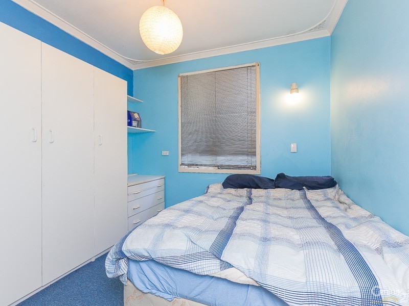 13 Coops Avenue, Thornlie WA 6108