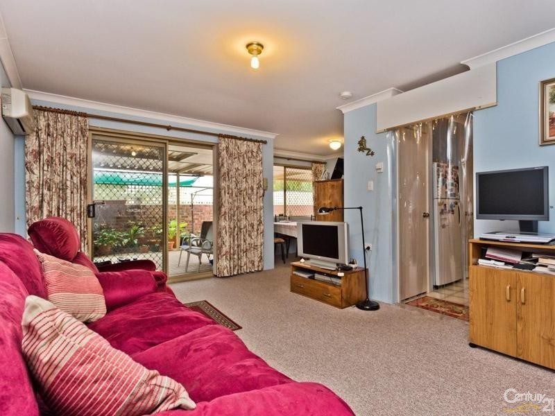 3/67 Wheatley Street, Gosnells WA 6110