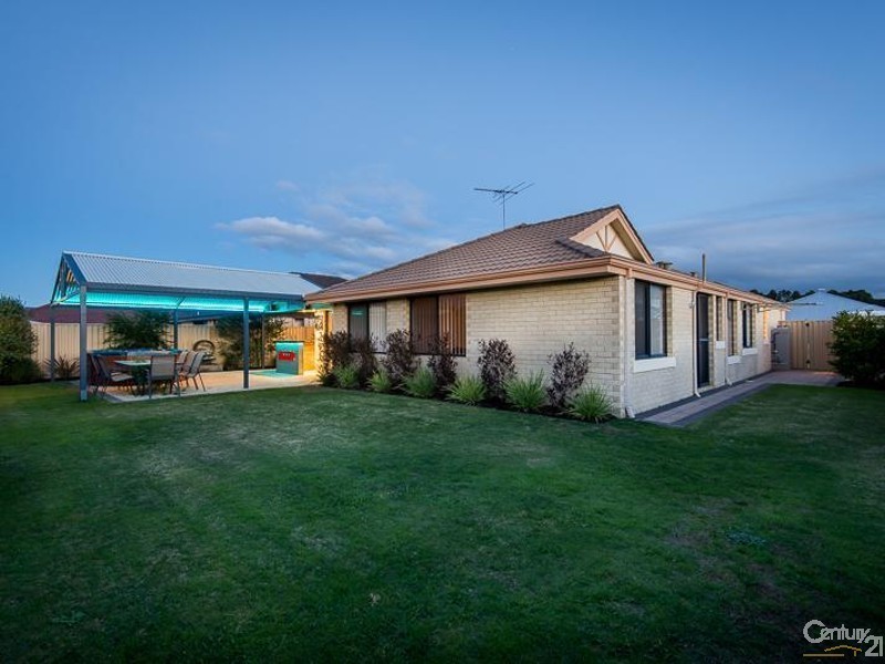 36 Pomera Drive, Byford WA 6122