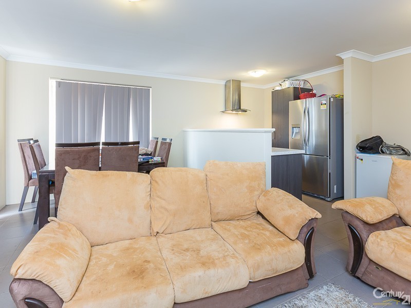 15b Bray Street, Kelmscott WA 6111