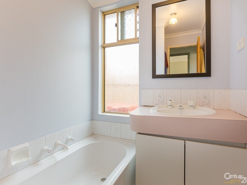108 Murdoch Road, Thornlie WA 6108