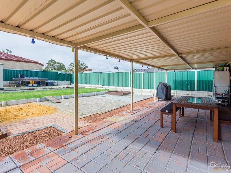 108 Murdoch Road, Thornlie WA 6108
