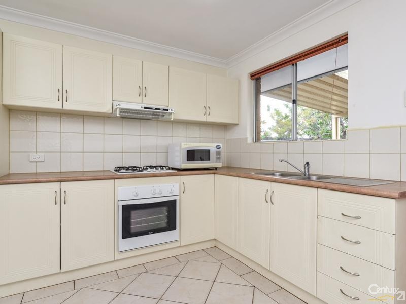 21 Hayden Way, Langford WA 6147