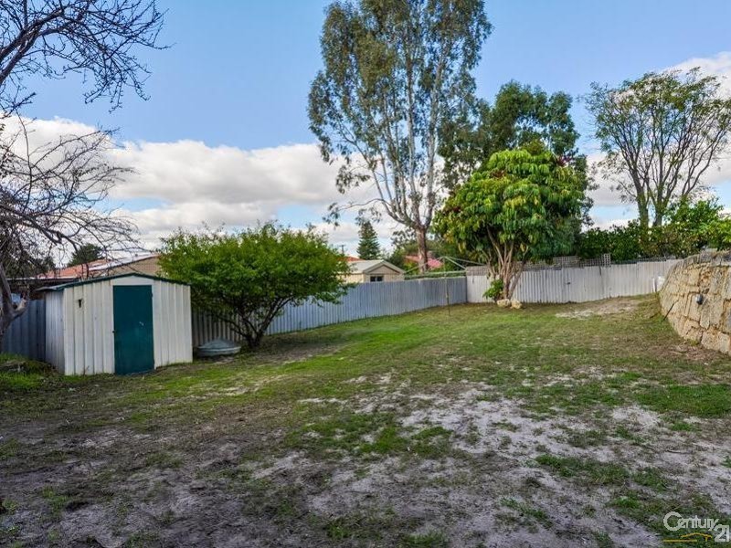 21 Hayden Way, Langford WA 6147