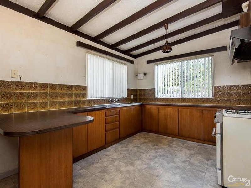 38 Woodley Way, Parmelia WA 6167