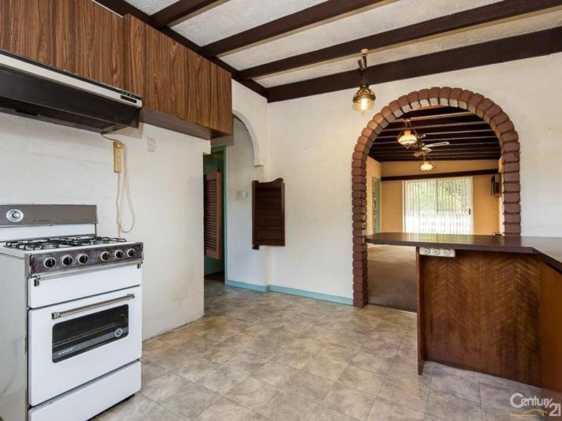 38 Woodley Way, Parmelia WA 6167