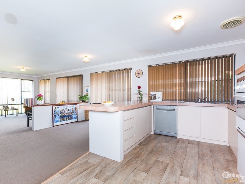 9 Bushlark Rise, Canning Vale WA 6155