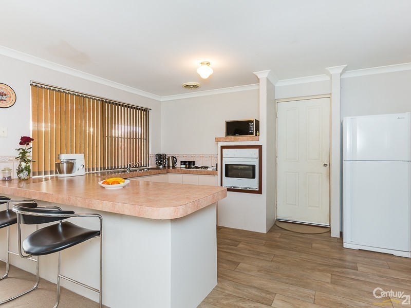 9 Bushlark Rise, Canning Vale WA 6155