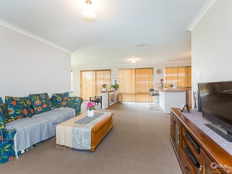 9 Bushlark Rise, Canning Vale WA 6155