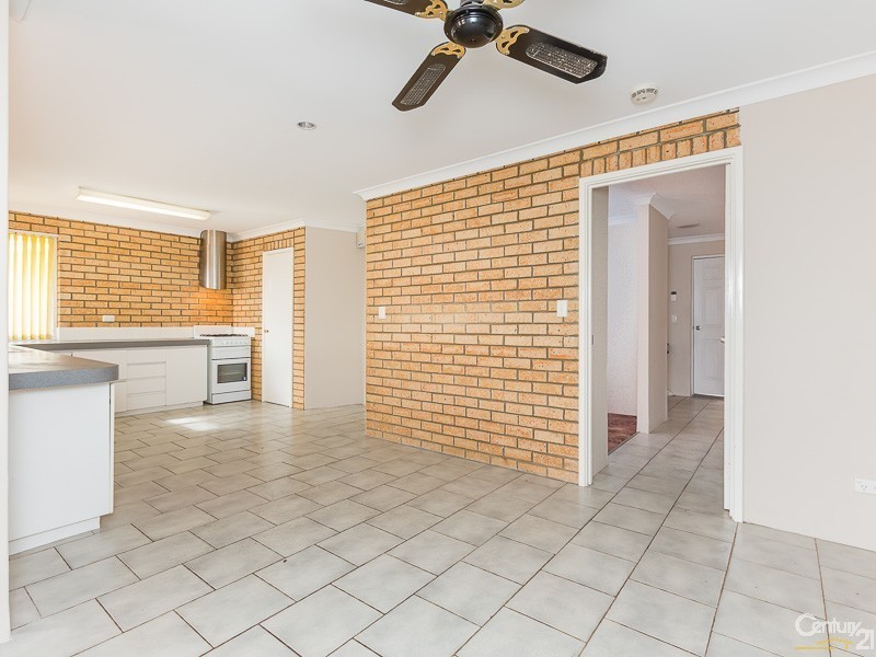 10 Lind Court, Quinns Rocks WA 6030